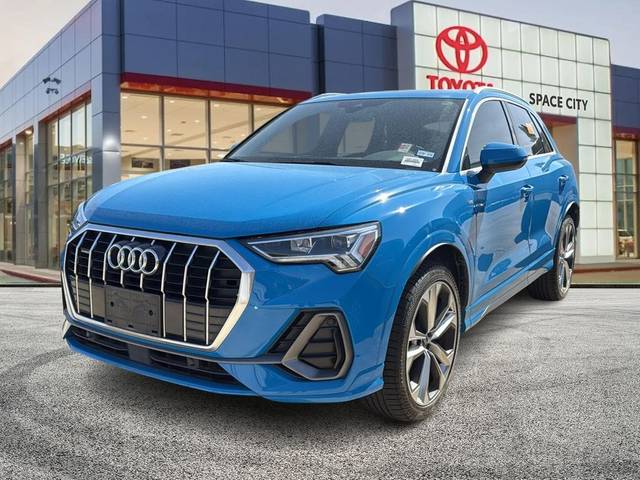2020 Audi Q3 S line Premium Plus AWD photo