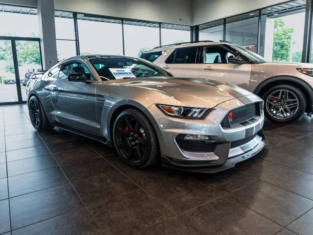 2020 Ford Mustang Shelby GT350R RWD photo