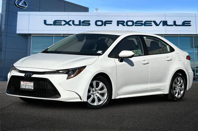 2020 Toyota Corolla LE FWD photo