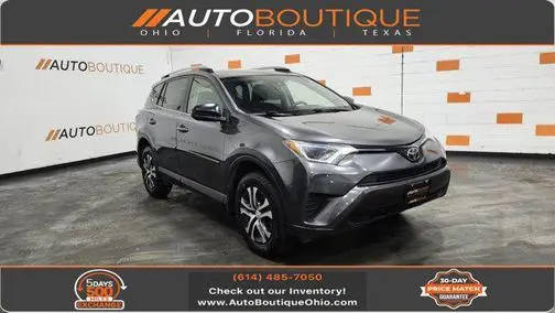 2017 Toyota RAV4 LE AWD photo
