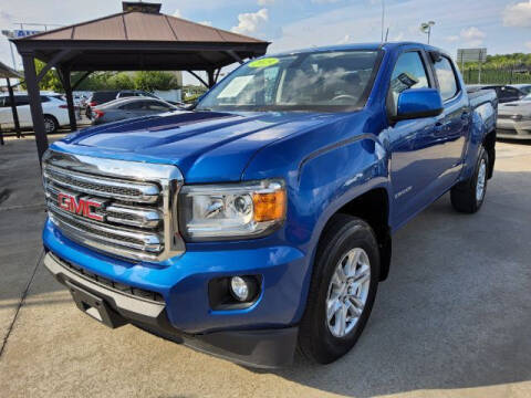 2019 GMC Canyon 4WD SLE 4WD photo