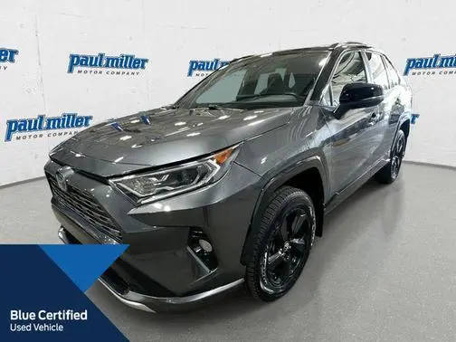 2020 Toyota RAV4 Hybrid XSE AWD photo