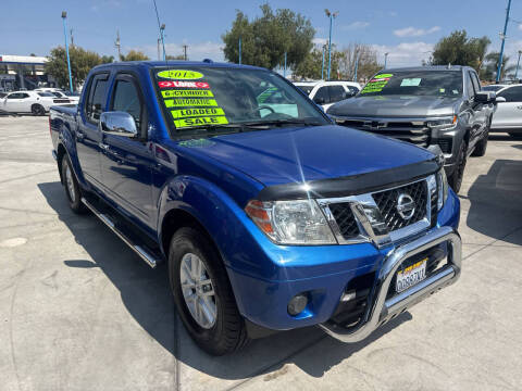 2015 Nissan Frontier Desert Runner RWD photo