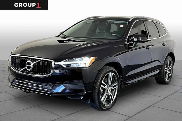 2020 Volvo XC60 Momentum FWD photo