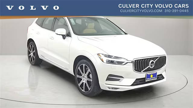 2020 Volvo XC60 Inscription AWD photo