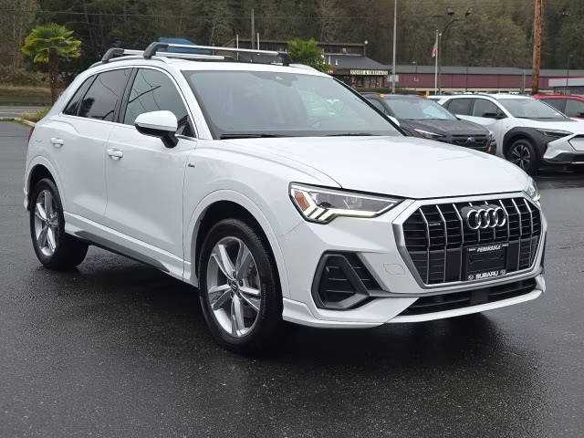 2020 Audi Q3 S line Premium Plus AWD photo