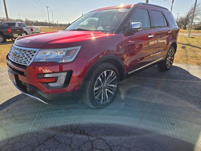 2017 Ford Explorer Platinum 4WD photo