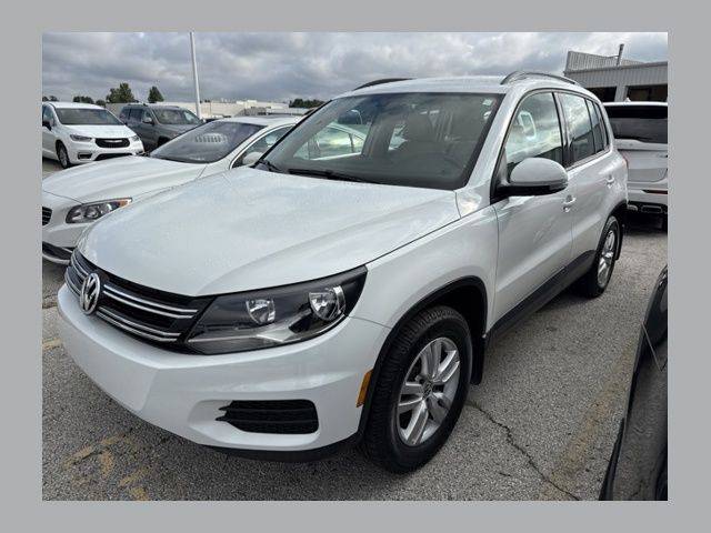 2017 Volkswagen Tiguan S FWD photo