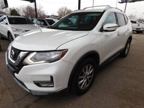 2017 Nissan Rogue SV AWD photo