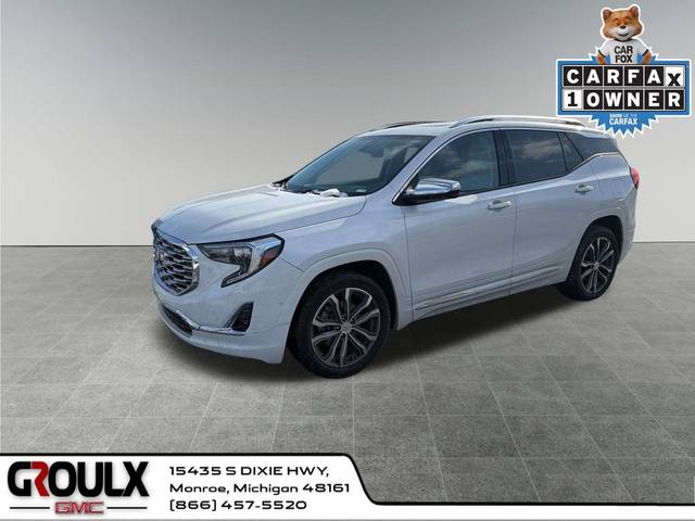 2020 GMC Terrain Denali FWD photo