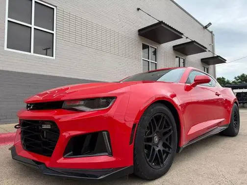 2020 Chevrolet Camaro ZL1 RWD photo