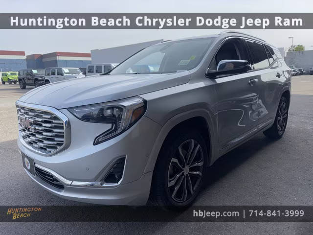 2020 GMC Terrain Denali AWD photo