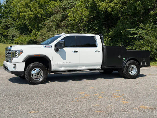 2020 GMC Sierra 3500HD Denali 4WD photo