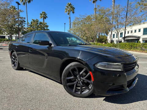 2020 Dodge Charger SXT RWD photo