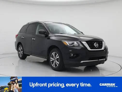 2019 Nissan Pathfinder SV 4WD photo