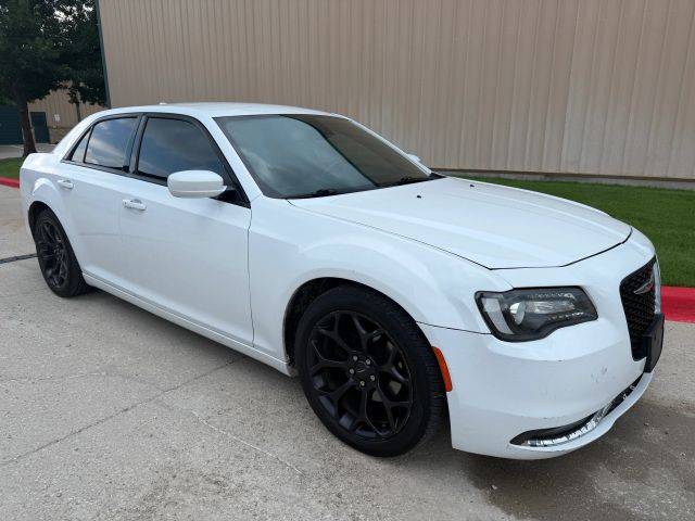2019 Chrysler 300 300S RWD photo