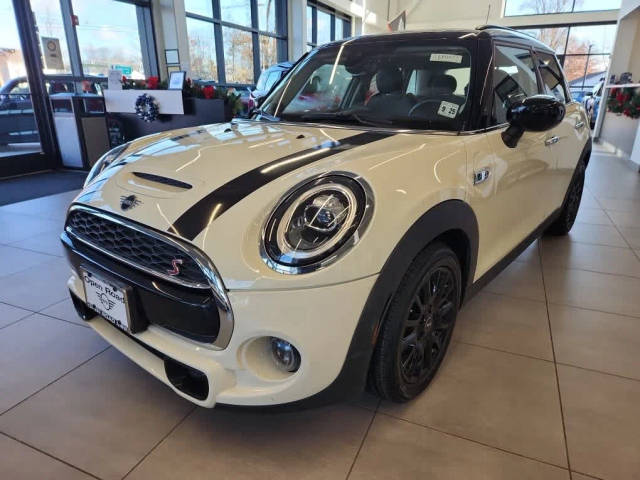 2021 MINI Hardtop 4 Door Cooper S FWD photo