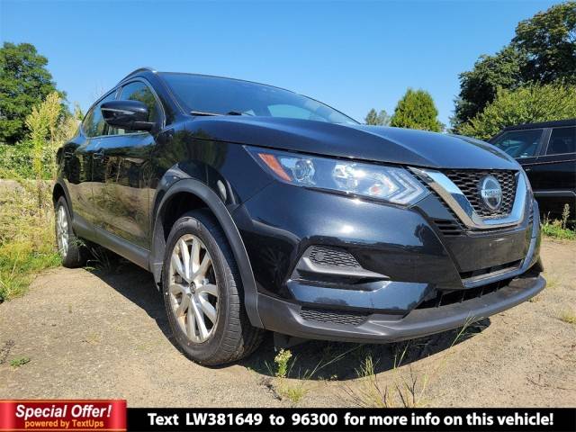 2020 Nissan Rogue Sport SV AWD photo