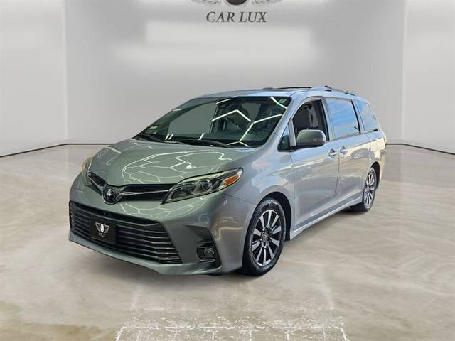 2020 Toyota Sienna Limited Premium FWD photo