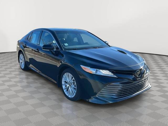 2020 Toyota Camry XLE AWD photo