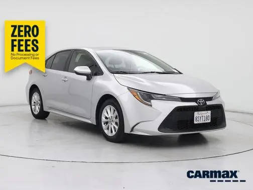 2021 Toyota Corolla LE FWD photo