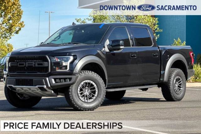 2020 Ford F-150 Raptor 4WD photo