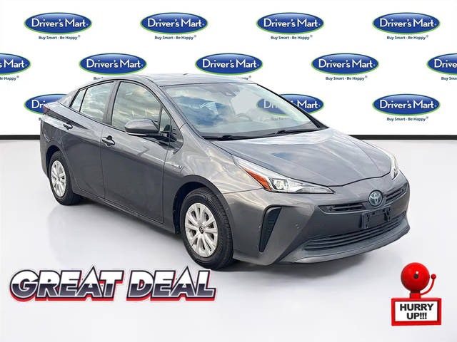 2019 Toyota Prius LE FWD photo