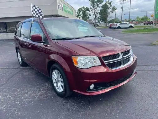 2019 Dodge Grand Caravan SXT FWD photo