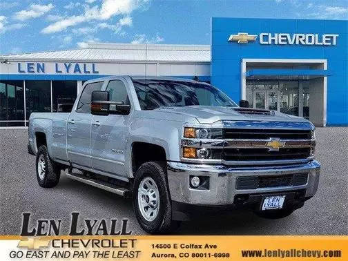 2018 Chevrolet Silverado 2500HD LT 4WD photo