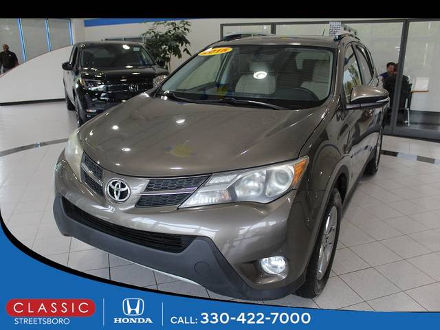 2015 Toyota RAV4 XLE AWD photo