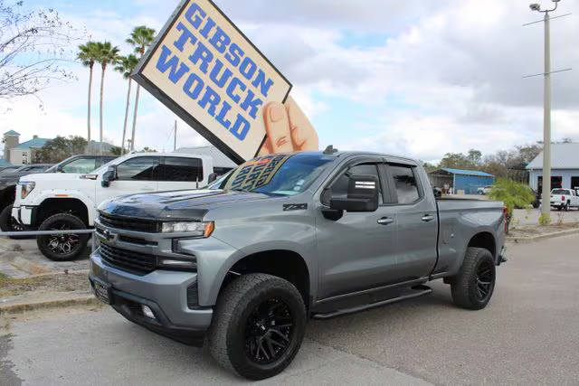 2020 Chevrolet Silverado 1500 RST 4WD photo