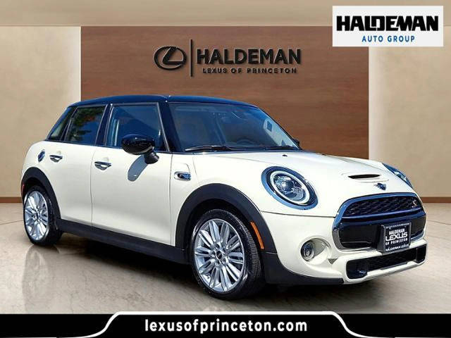 2021 MINI Hardtop 4 Door Cooper S FWD photo
