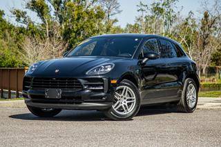 2020 Porsche Macan AWD photo