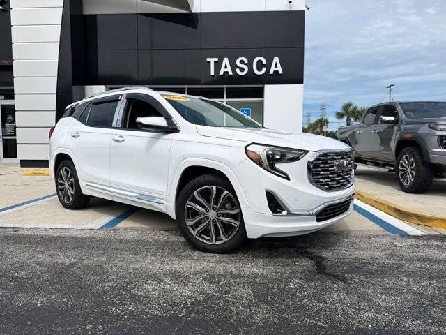 2020 GMC Terrain Denali FWD photo
