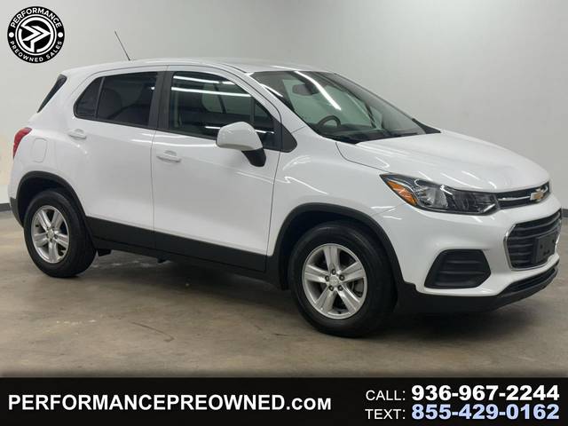 2020 Chevrolet Trax LS FWD photo