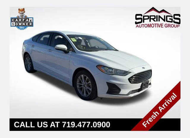 2020 Ford Fusion SE FWD photo