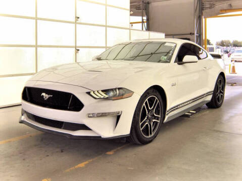 2020 Ford Mustang GT RWD photo