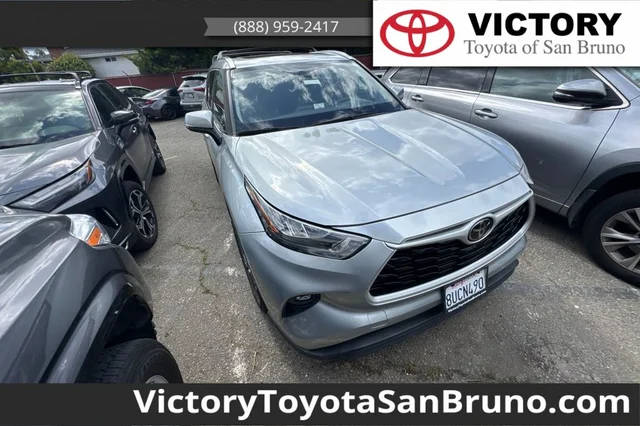 2020 Toyota Highlander XLE AWD photo