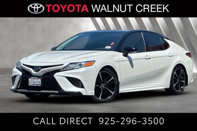 2020 Toyota Camry XSE V6 FWD photo