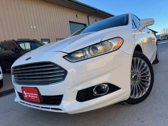 2016 Ford Fusion Titanium FWD photo