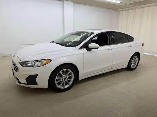 2020 Ford Fusion SE FWD photo