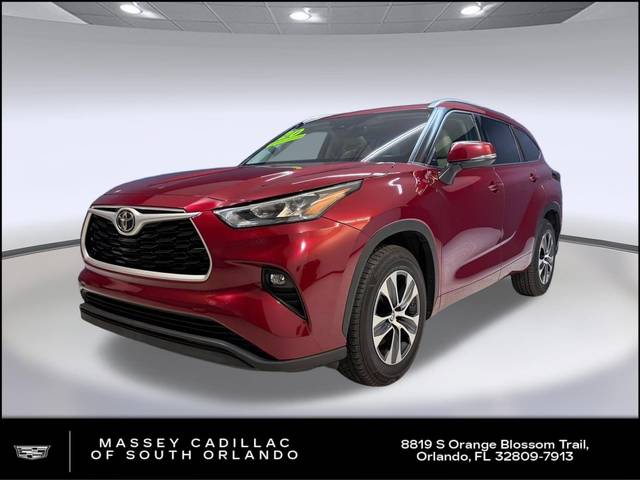 2020 Toyota Highlander XLE FWD photo