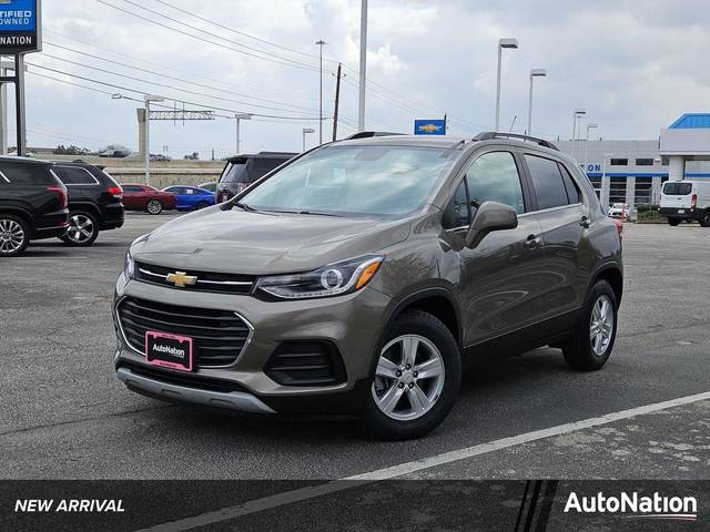 2020 Chevrolet Trax LT FWD photo