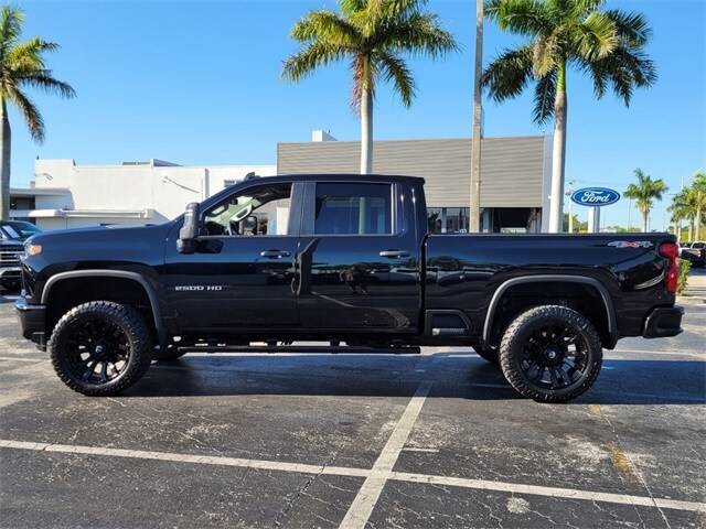 2020 Chevrolet Silverado 2500HD Custom 4WD photo