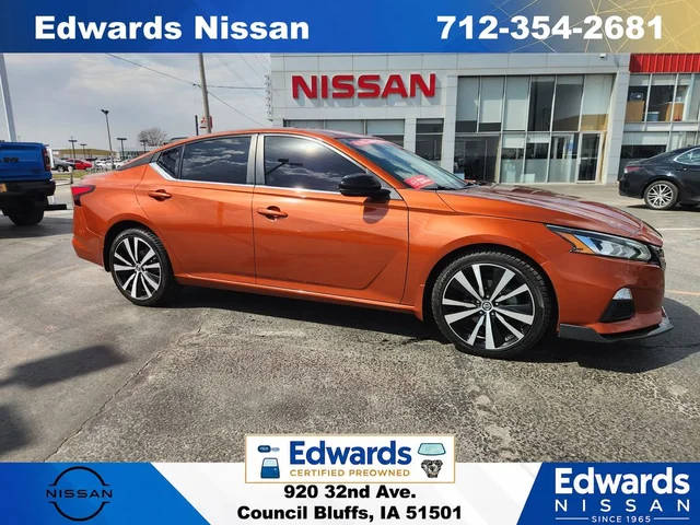 2020 Nissan Altima 2.5 SR AWD photo