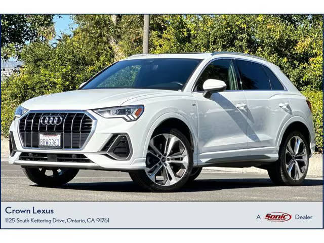 2020 Audi Q3 S line Premium Plus AWD photo