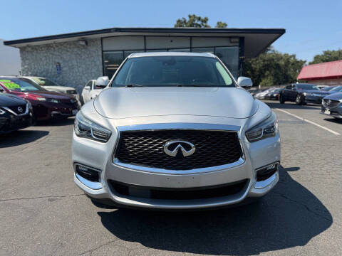 2019 Infiniti QX60 PURE FWD photo