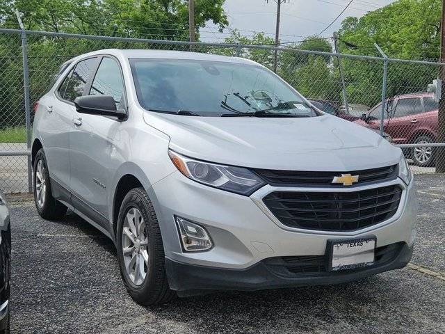 2020 Chevrolet Equinox LS FWD photo