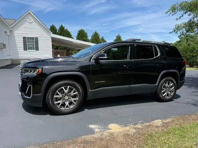 2020 GMC Acadia SLT FWD photo