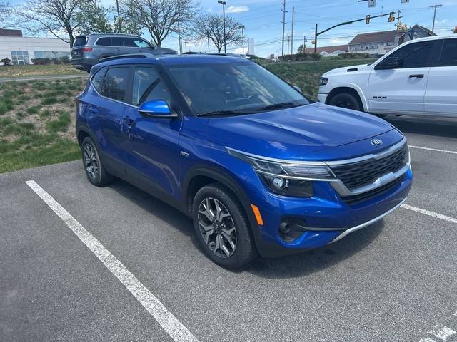 2021 Kia Seltos EX AWD photo